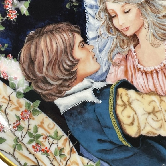 Vintage 1980s Gerda Neubarcher "Classic Fairy Tales" Collectible Plate Kaiser - Picture 3 of 9